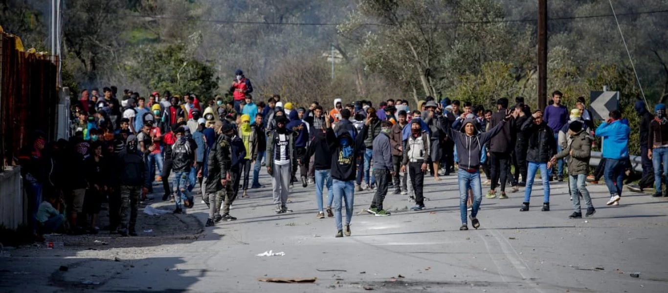 Μόρια: Συγκρούσεις μεταξύ συμμοριών «αιτούντων» αλλοδαπών - Ένας σοβαρά τραυματίας